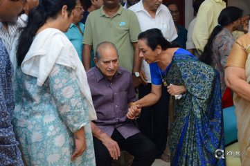 Celebrities Pay Homage to Vijaya Nirmala Garu